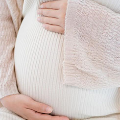 其中Tesla🐾 期望🐌在 26🇰🇼供卵助孕机构 年底🐚🇩🇰